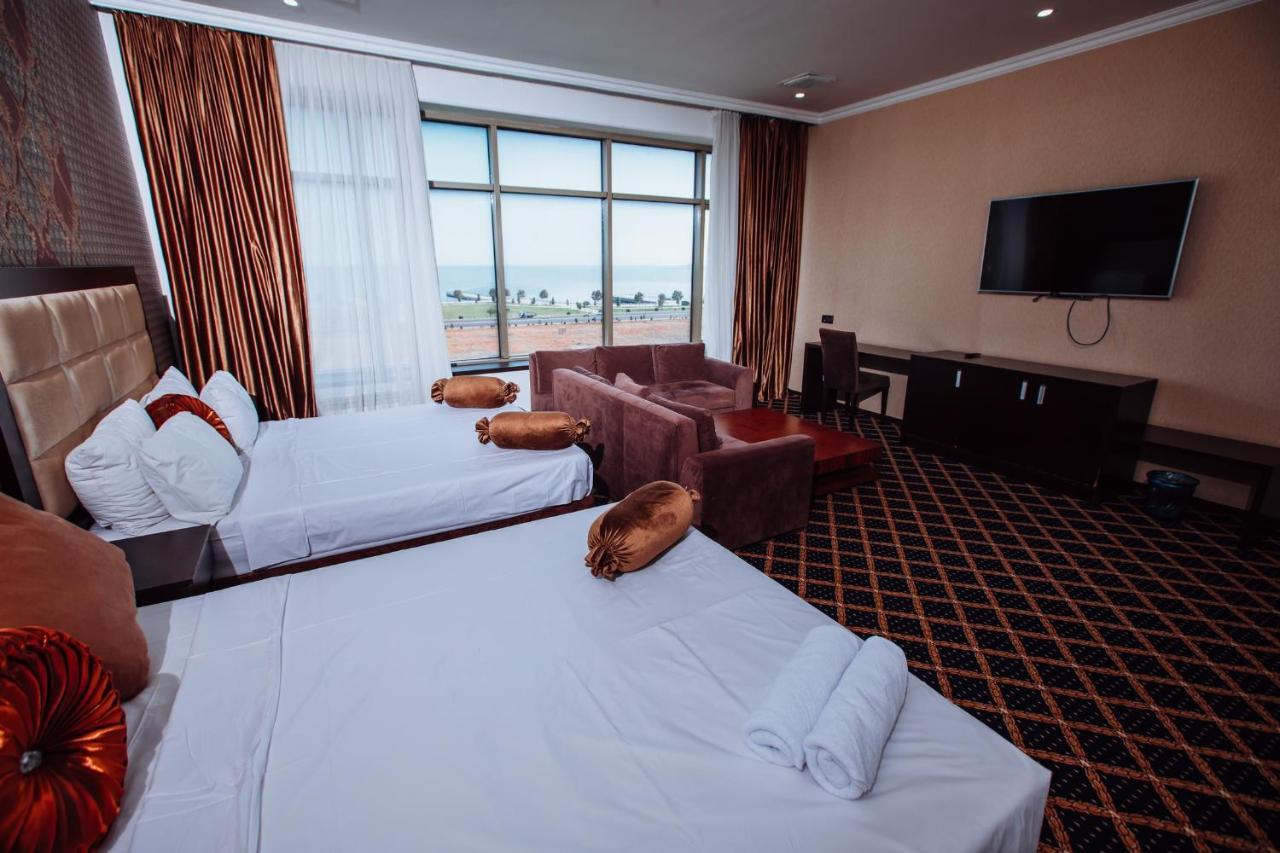 Corniche Hotel Baku Eksteriør billede