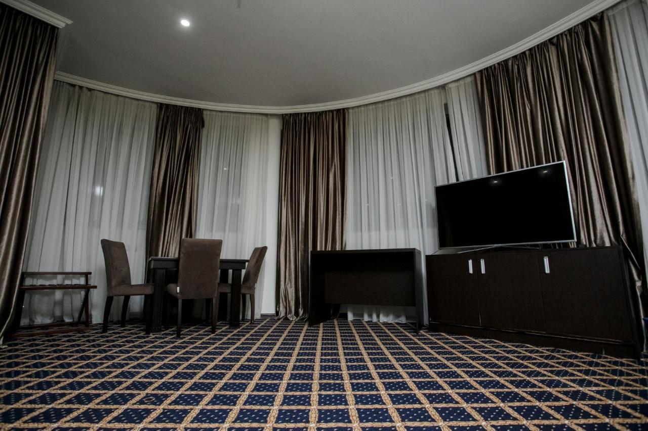 Corniche Hotel Baku Eksteriør billede