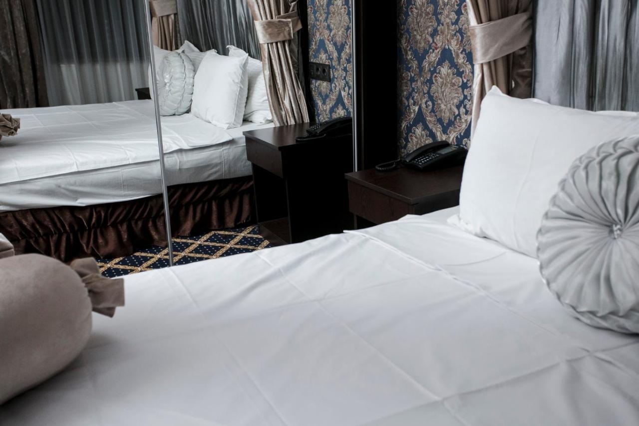 Corniche Hotel Baku Eksteriør billede